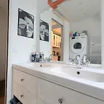 Élégant, moderne et paisible appartement
