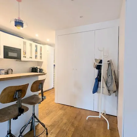 élégant, Moderne Et Paisible *