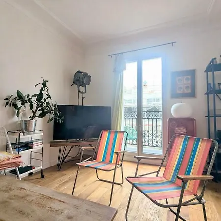 élégant, Moderne Et Paisible Parigi