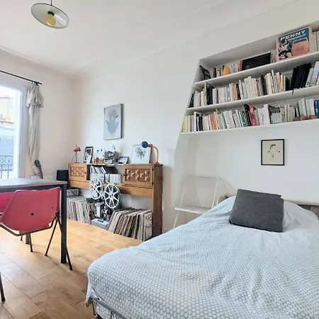 élégant, Moderne Et Paisible Parigi
