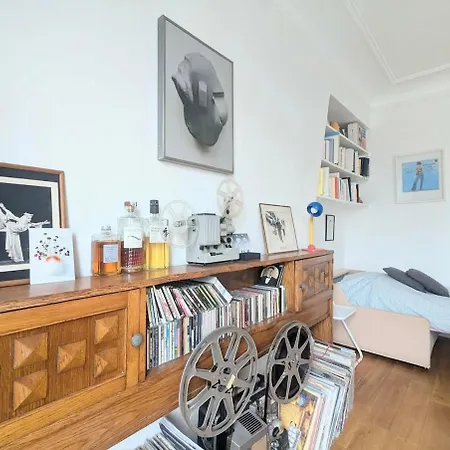 élégant, Moderne Et Paisible Appartamento Parigi